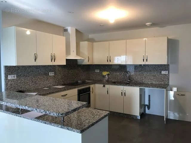 Maison à SAINT-REMY