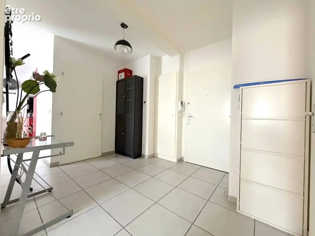 T3 - balcon - parking privatif - photo 8