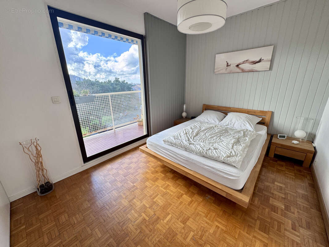 Appartement à MARSEILLE-9E