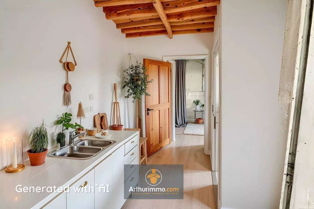 Maison à SAINT-HILAIRE-LA-PALUD