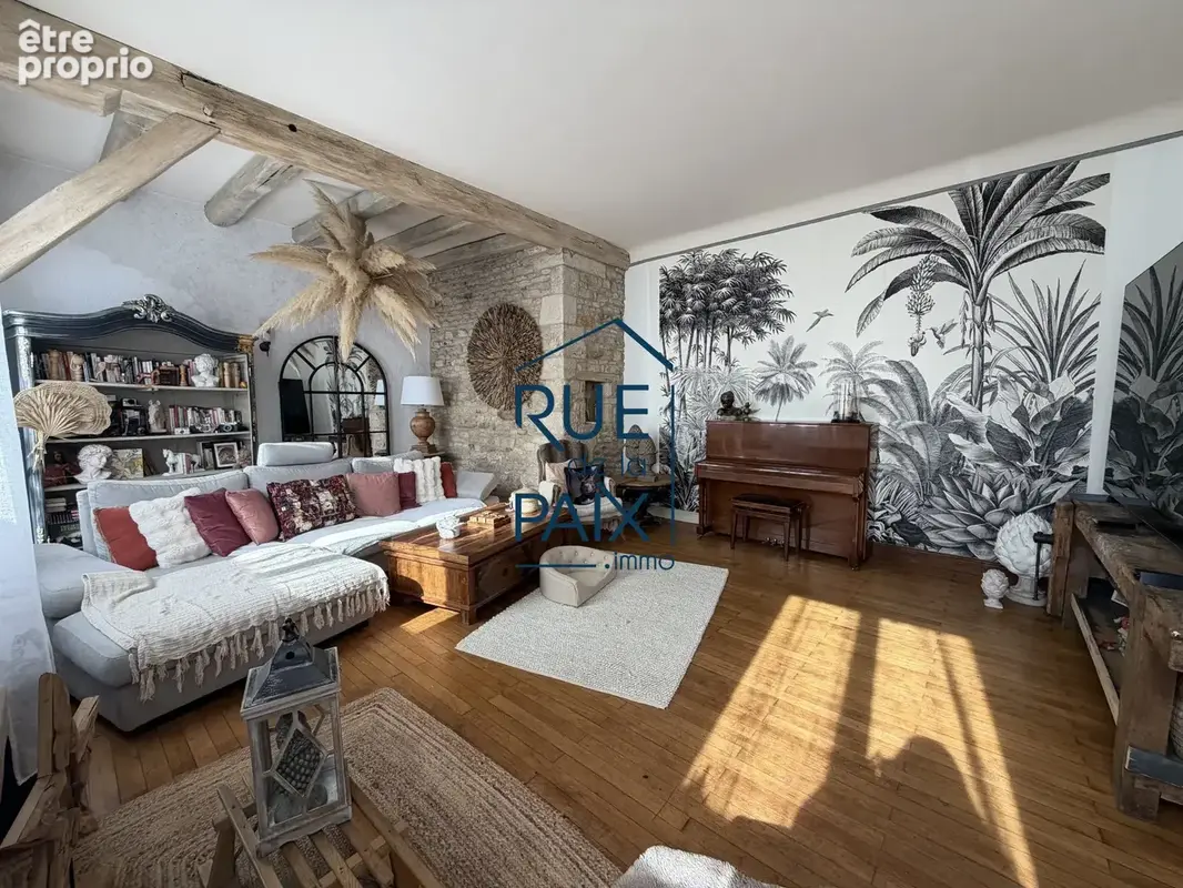 Maison 13 pièces 376 m² à vendre à La Mothe-Saint-Heray (79800) - photo 2