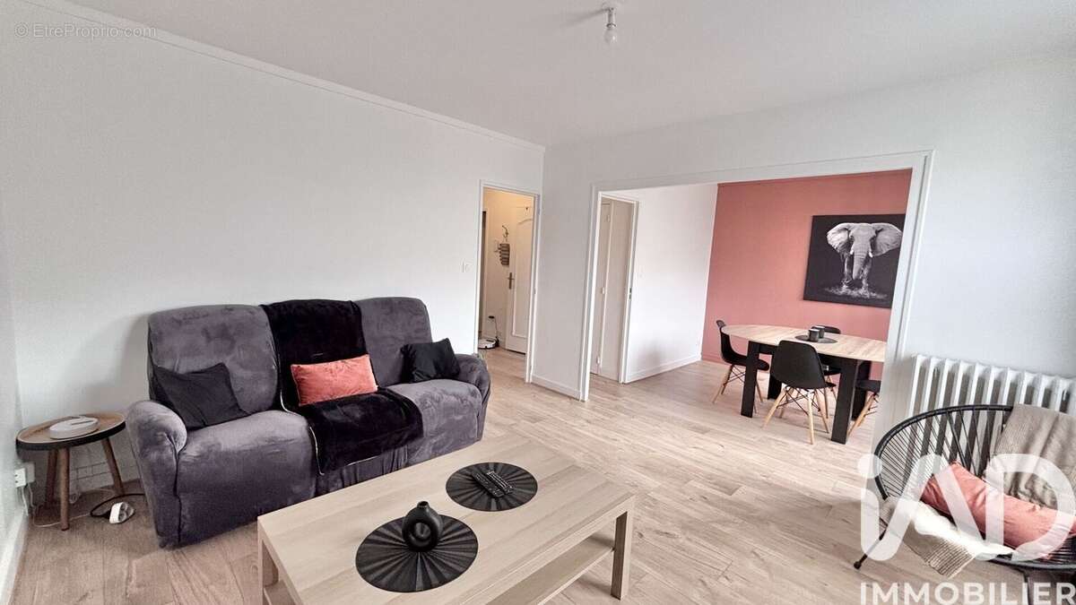 Photo 2 - Appartement à SAINT-ETIENNE