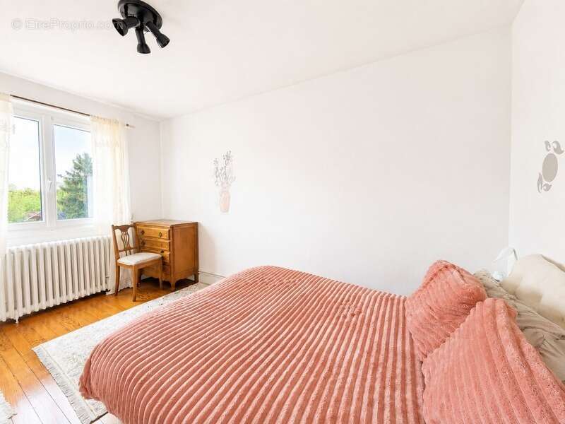 Appartement T4 avec vue dégagée - Faibles charges - photo 4