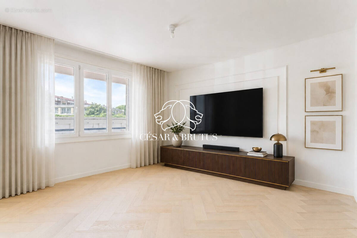 Appartement à BRON