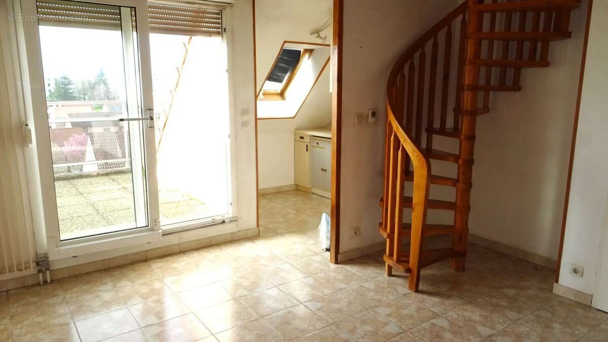Appartement à CHEVIGNY-SAINT-SAUVEUR
