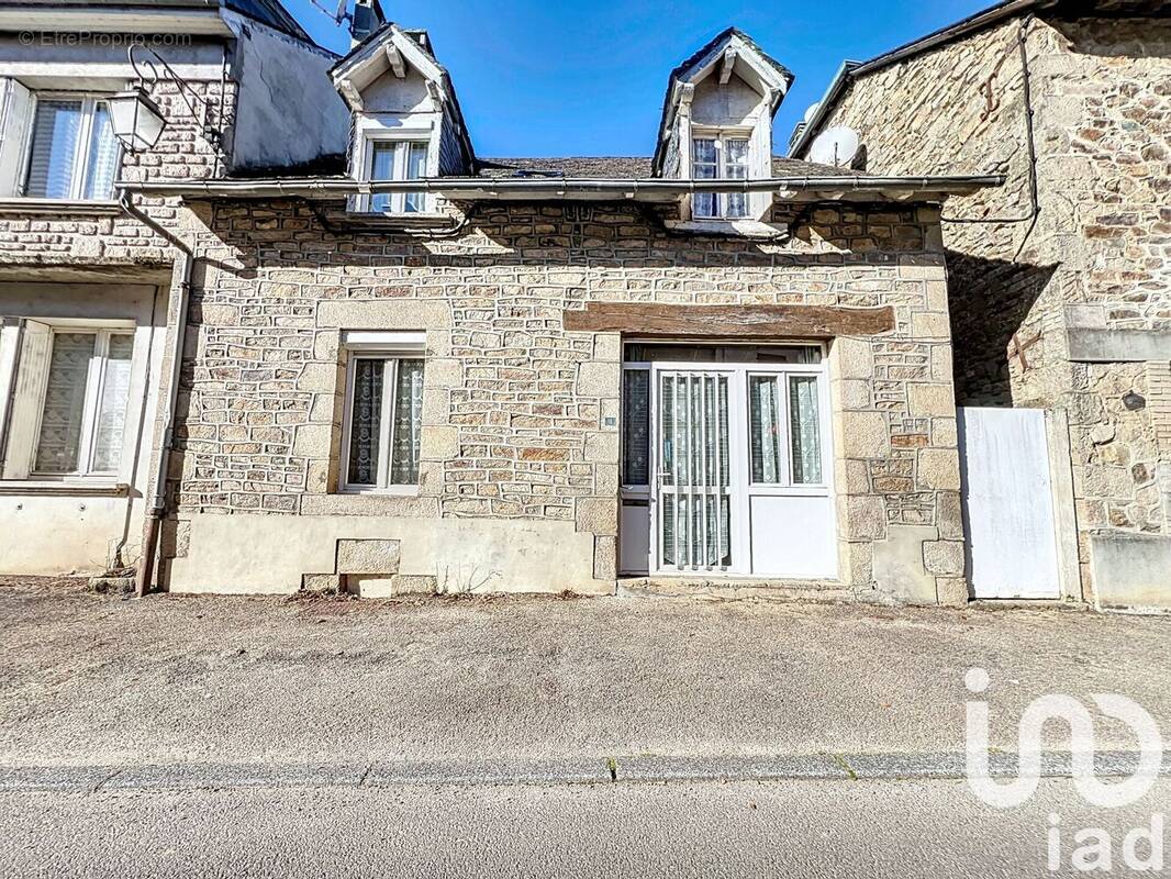 Photo 1 - Maison à LE LONZAC