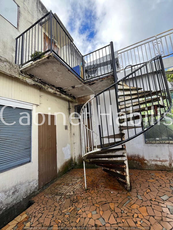 Commerce à LE TAMPON