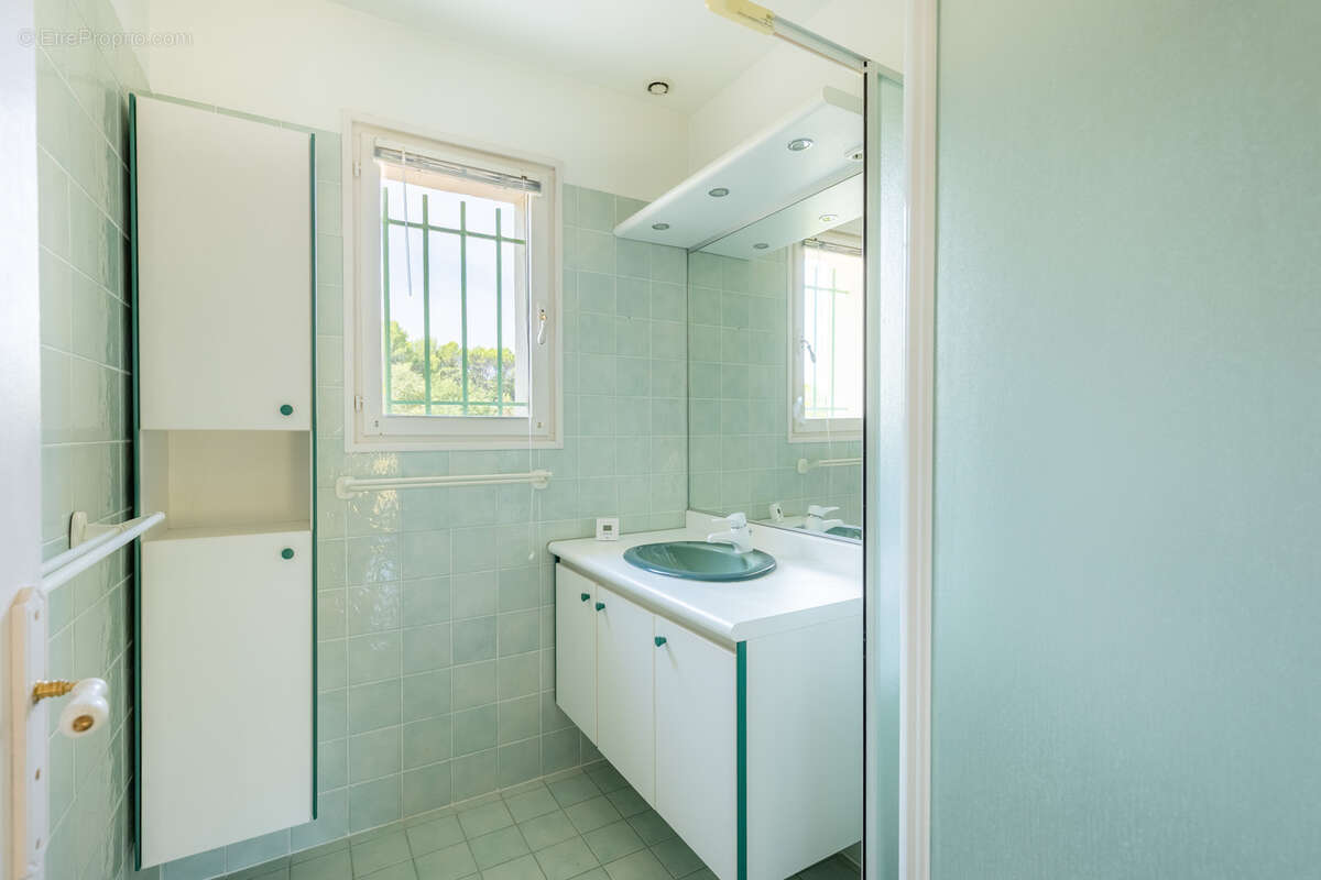 Maison à SAINT-ANTONIN-DU-VAR