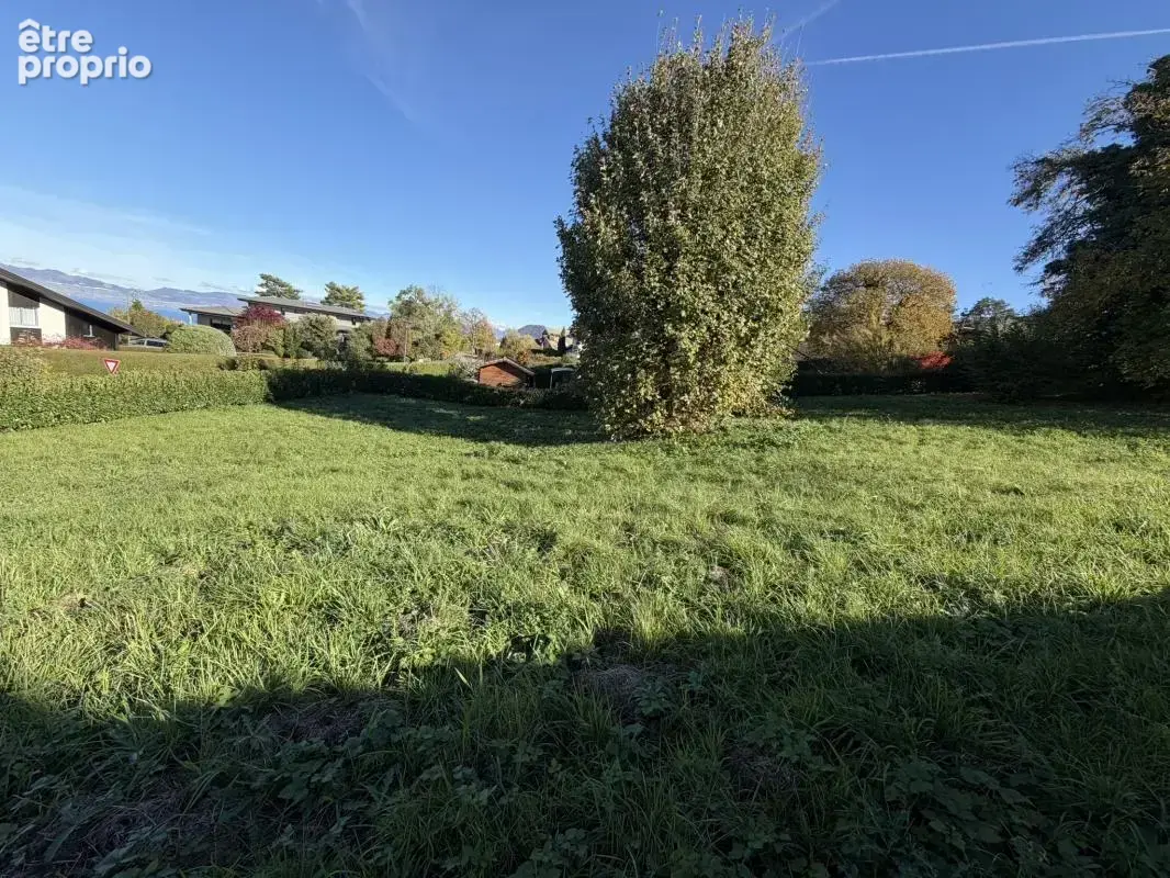 À vendre   terrain constructible exceptionnel à neuvecelle ( - photo 4