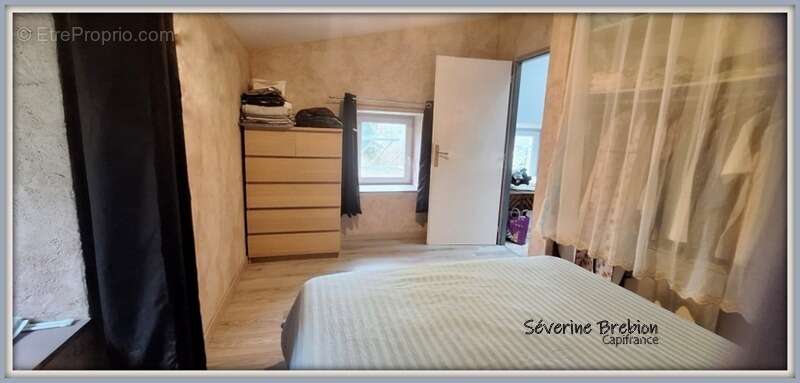  Maison rénovée en pierre de 166 m², 4 chambres, vaste séjour, dépendance, assainissement OK, avec ancien moulin et terrain de 1 - photo 23