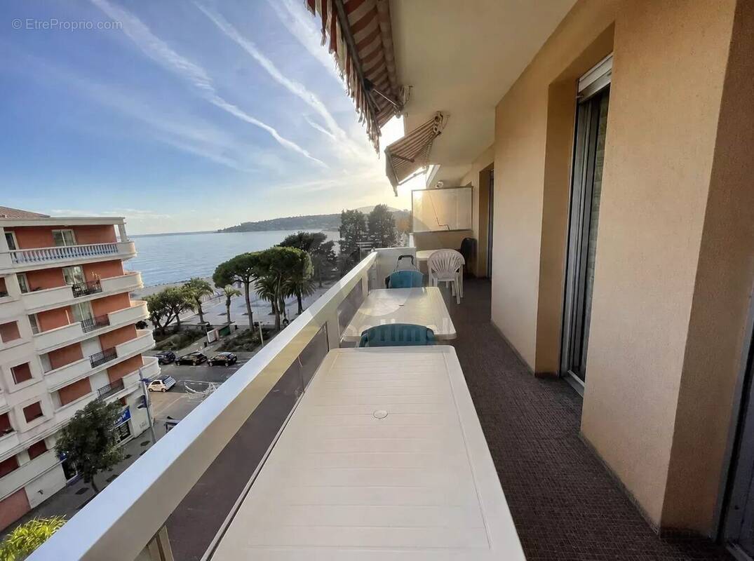 Appartement à MENTON