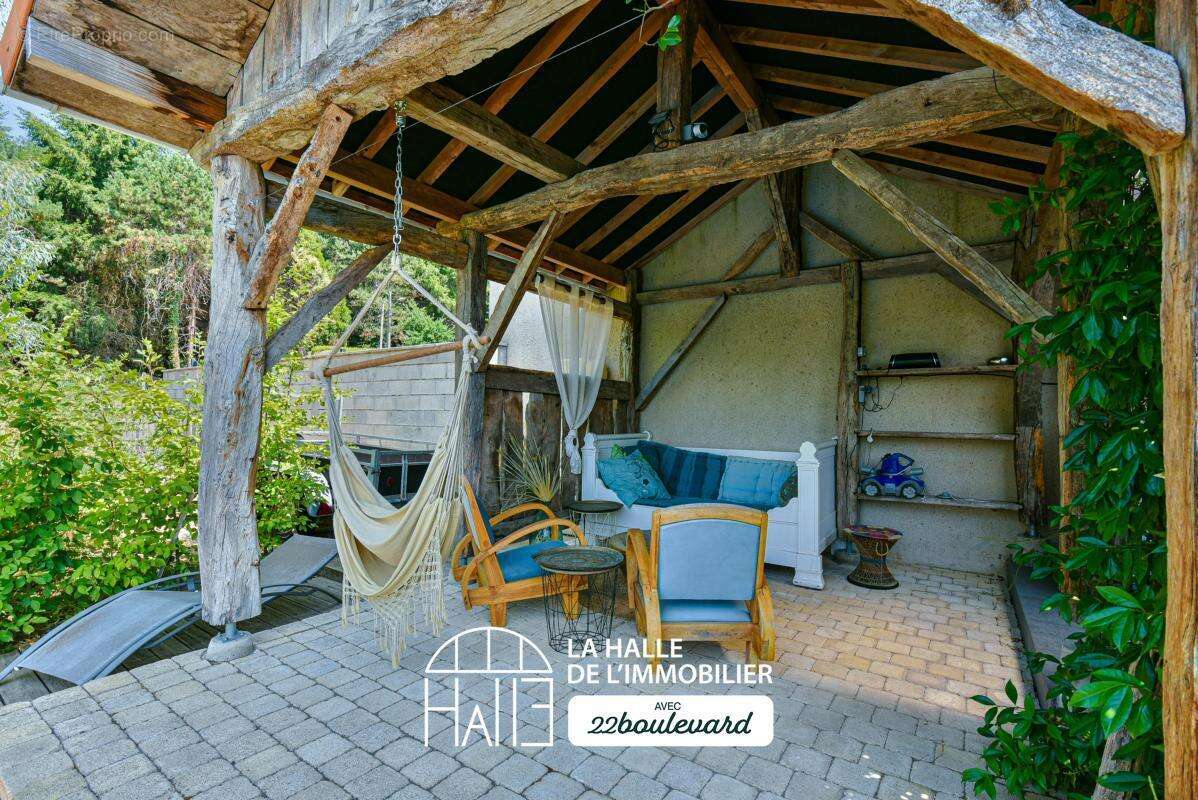 Maison 143 m² à Le Palais-Sur-Vienne  - photo 13