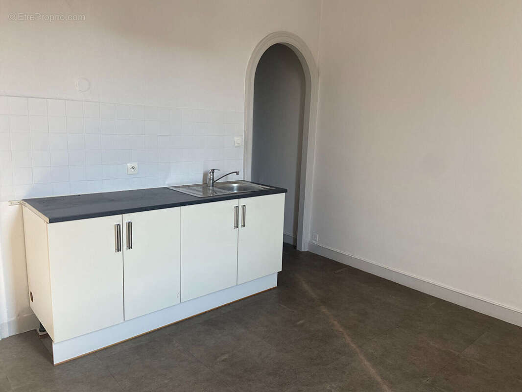 A vendre immeuble Saint Paul Les Dax de 300 m2 - photo 5
