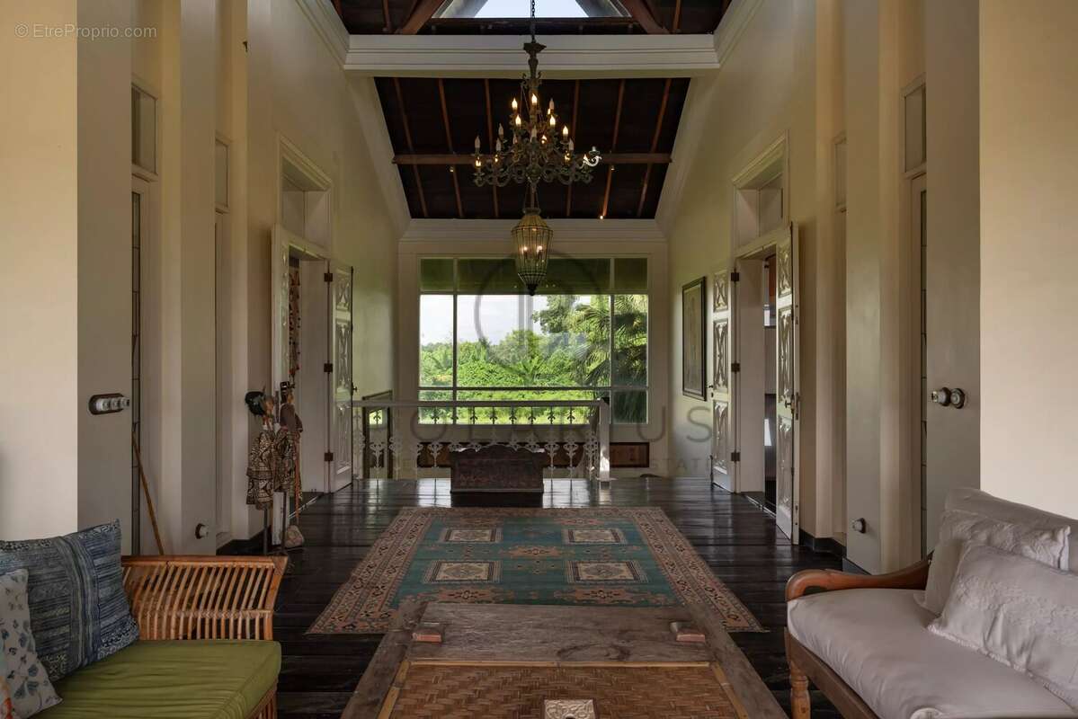 Domaine Colonial de Luxe Intemporel  Rare Résidence Familiale en Pleine Propriété près de Canggu, Bali - photo 23