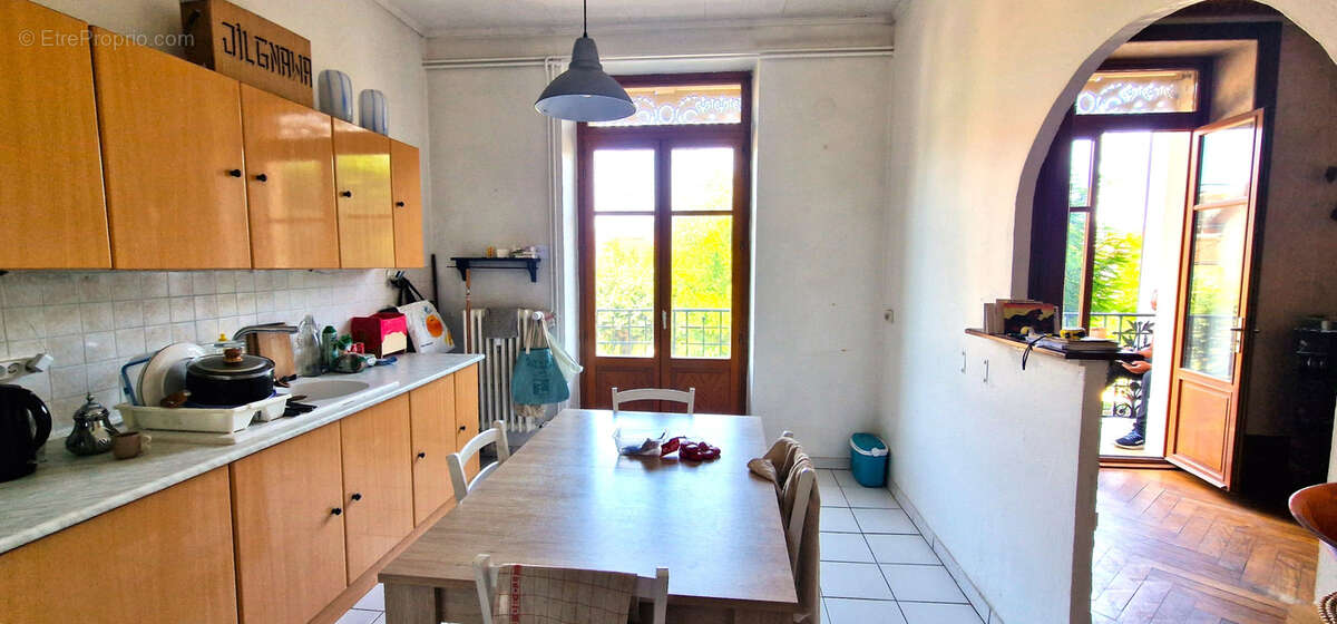 Appartement T2 64 m2 Balcon + parking + 2 caves  Aix-les-Bains - photo 8