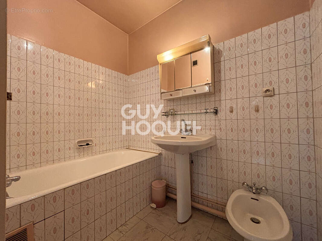 Appartement à SAINT-OUEN