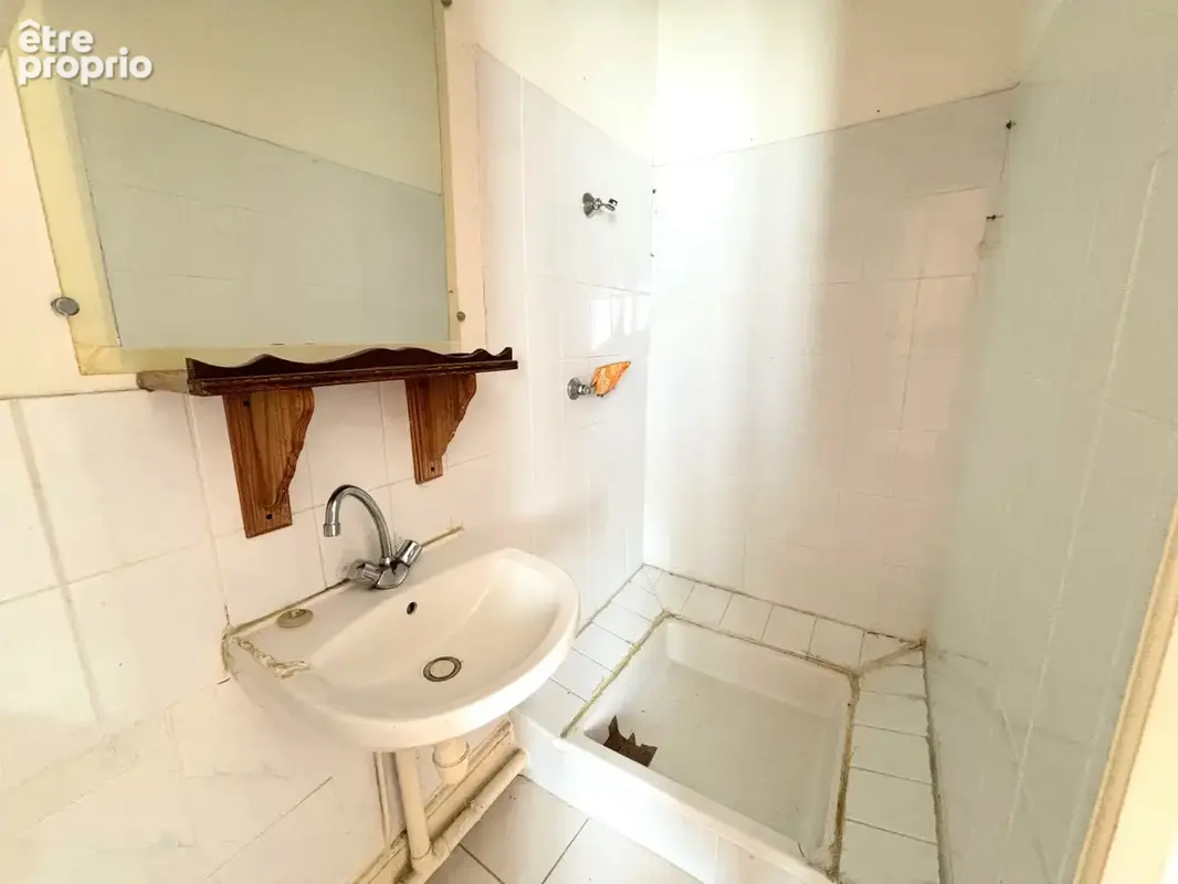 Firminy grand appartement f5 + balcon + grande cave - photo 10
