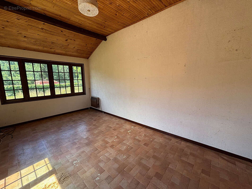 Proche nogent le roi - maison ancienne - photo 5