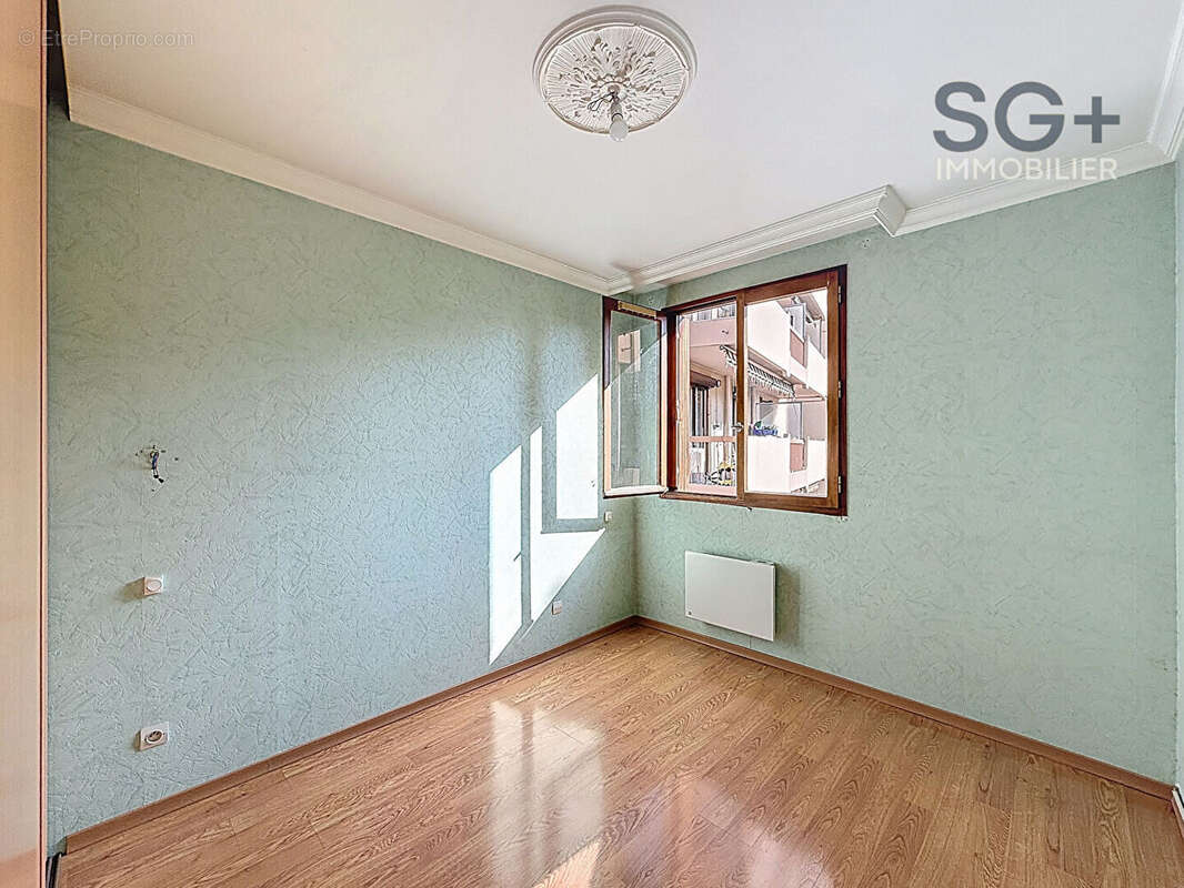 Appartement à MARSEILLE-13E