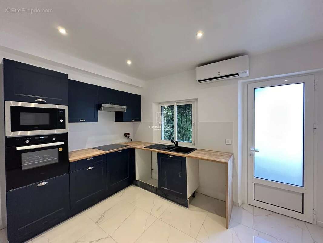 Appartement à VALBONNE