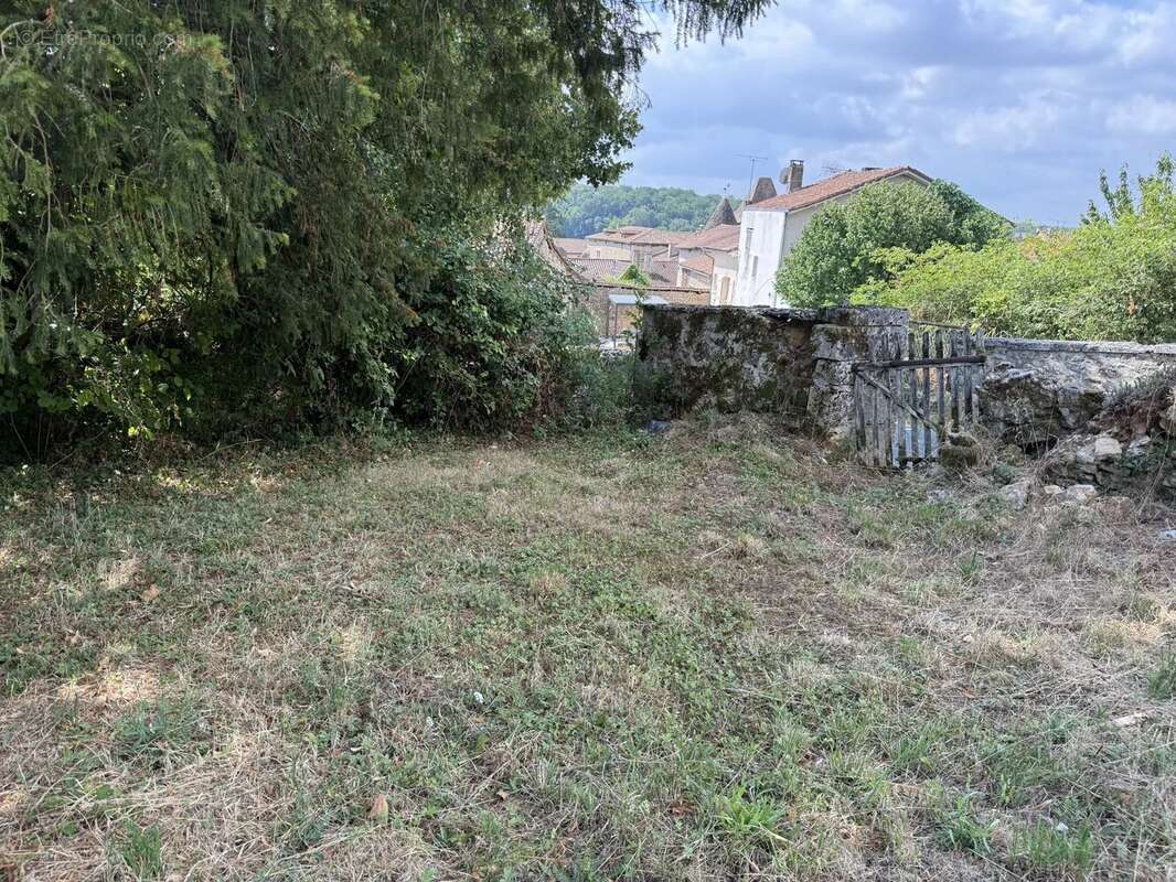 Maison de village avec 2 logements - photo 15