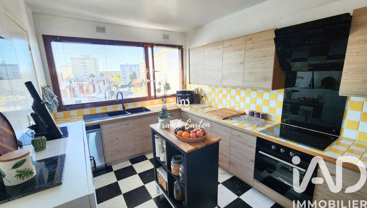 Photo 8 - Appartement à CHILLY-MAZARIN