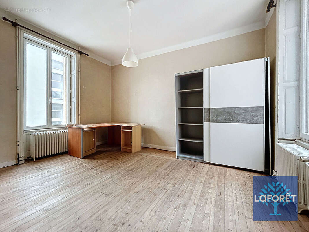 Maison La Roche Sur Yon 10 pièce(s) 182 m2 - photo 9