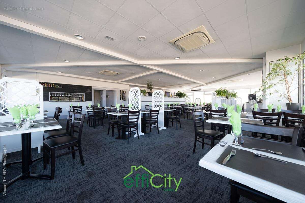 Commerce à SAINT-NABORD