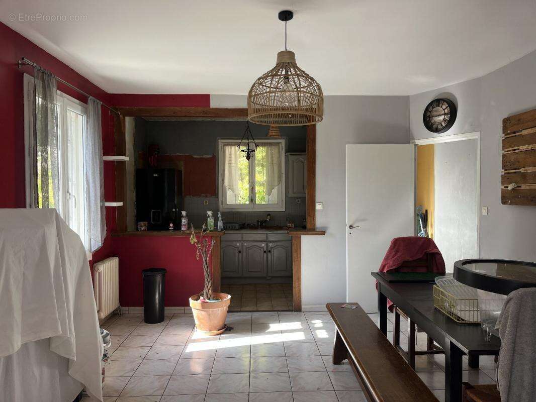 Maison à LISSAC-ET-MOURET