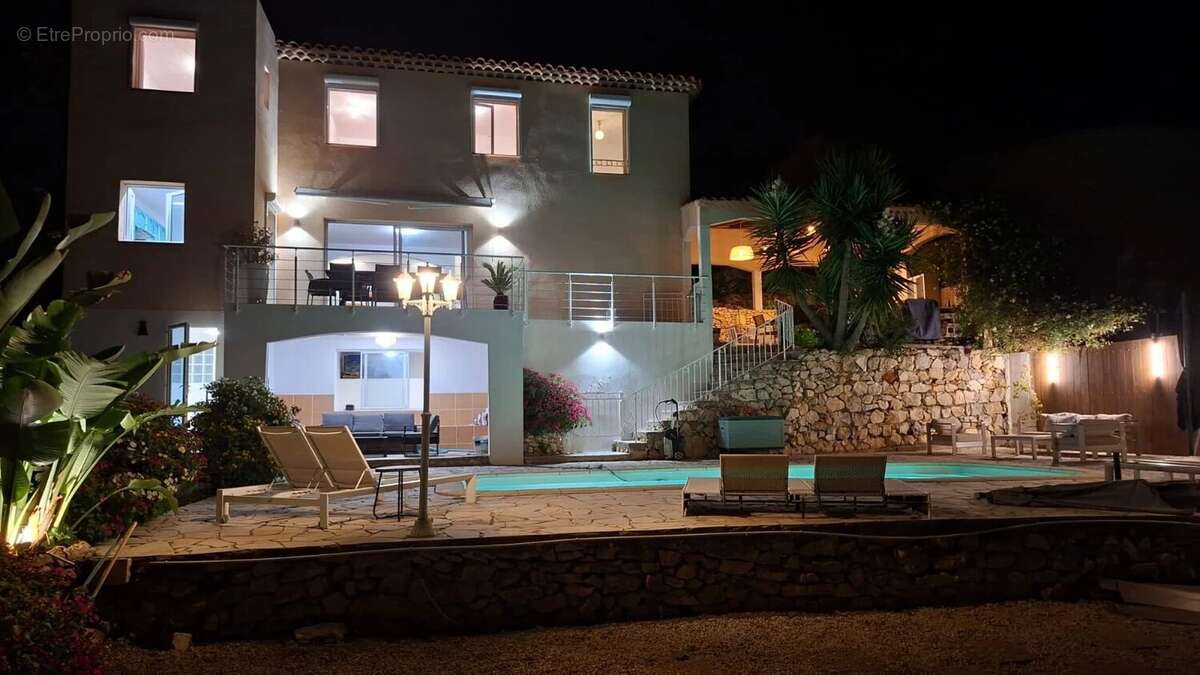 Maison à MARSEILLE-15E