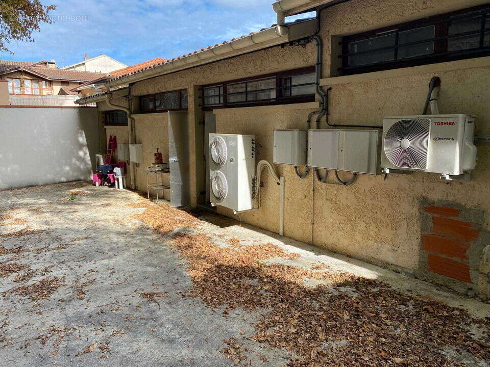 2 Locaux Commerciaux  Barbotan-les-Thermes (32150) - photo 17