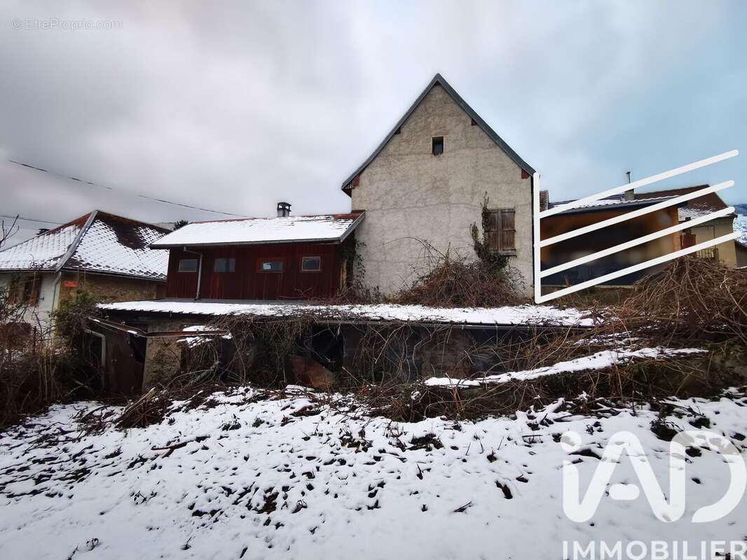 Photo 2 - Maison à LA MOTTE-D&#039;AVEILLANS