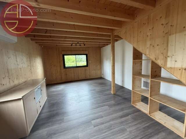 Commerce 260 m² à Flourens  - photo 3