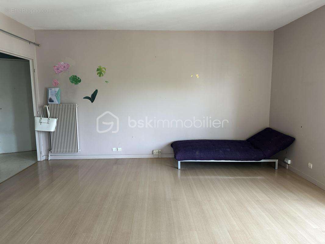 Appartement t5 lumineux de 85 m² avec balcon et cave - photo 10