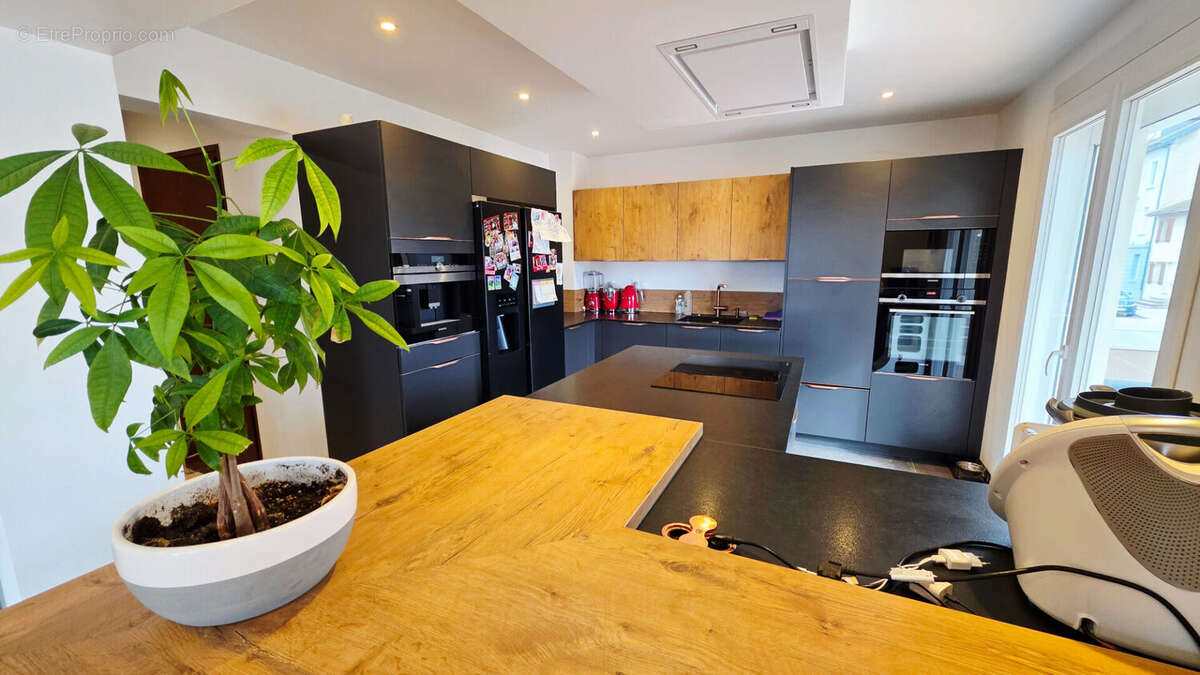 Appartement à BELLEGARDE-SUR-VALSERINE