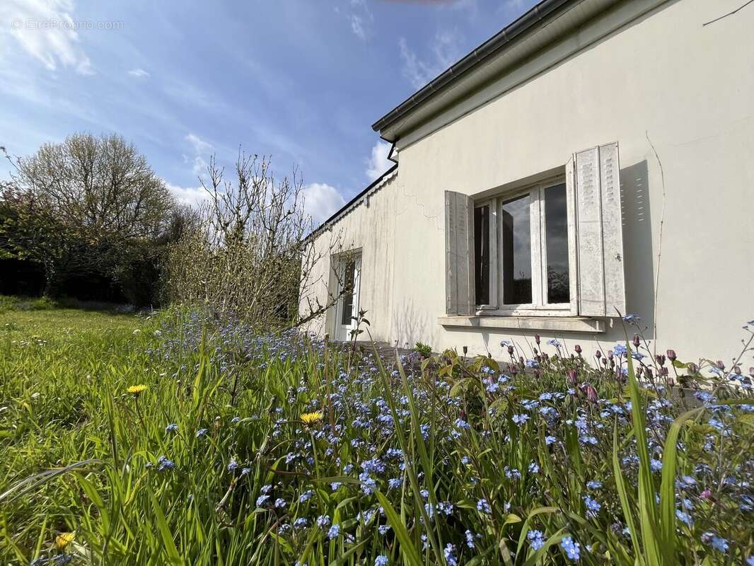 Maison à LAURENAN