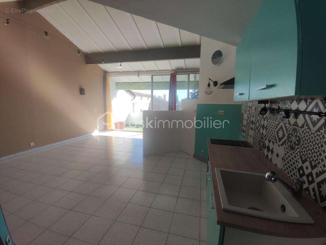 Appartement à PONT-SAINT-ESPRIT