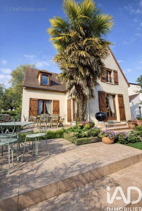 Photo 1 - Maison à MAROLLES-EN-BRIE