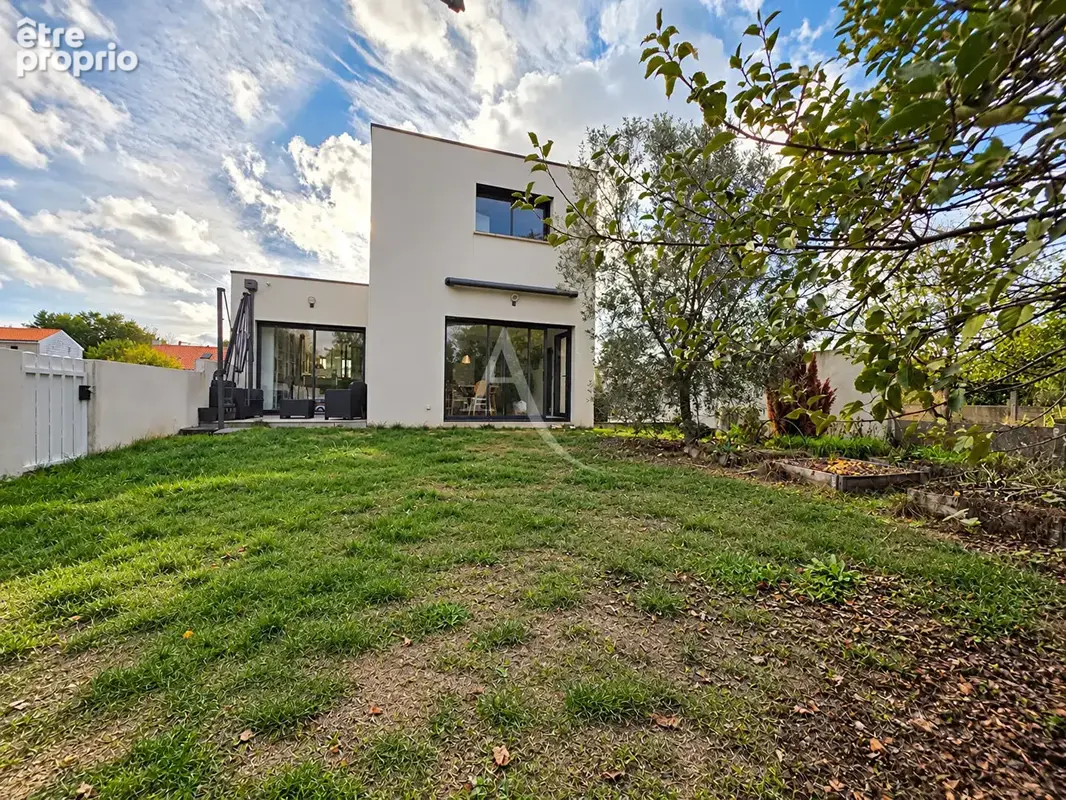 Maison Bouguenais familiale 153 m2 - photo 1