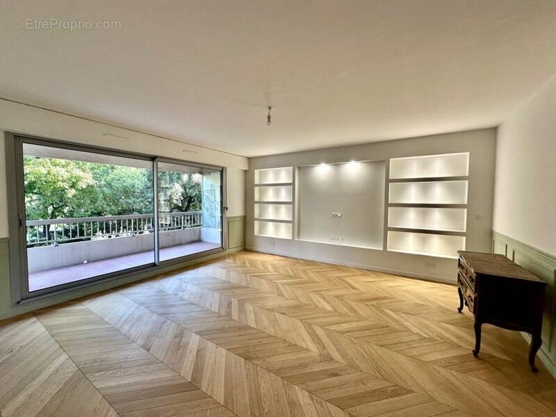 Appartement à MARSEILLE-9E