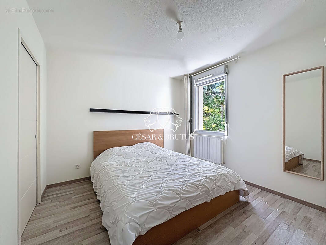 Appartement à SAINT-CYR-AU-MONT-D'OR