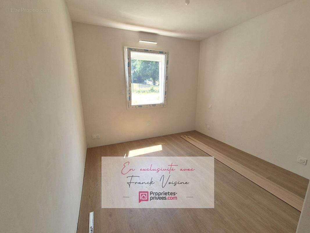 A VENDRE en Exclusivité à L'Oie, maison de 125 m2 avec 4 chambres sur une parcelle de 644 m2 env - photo 13