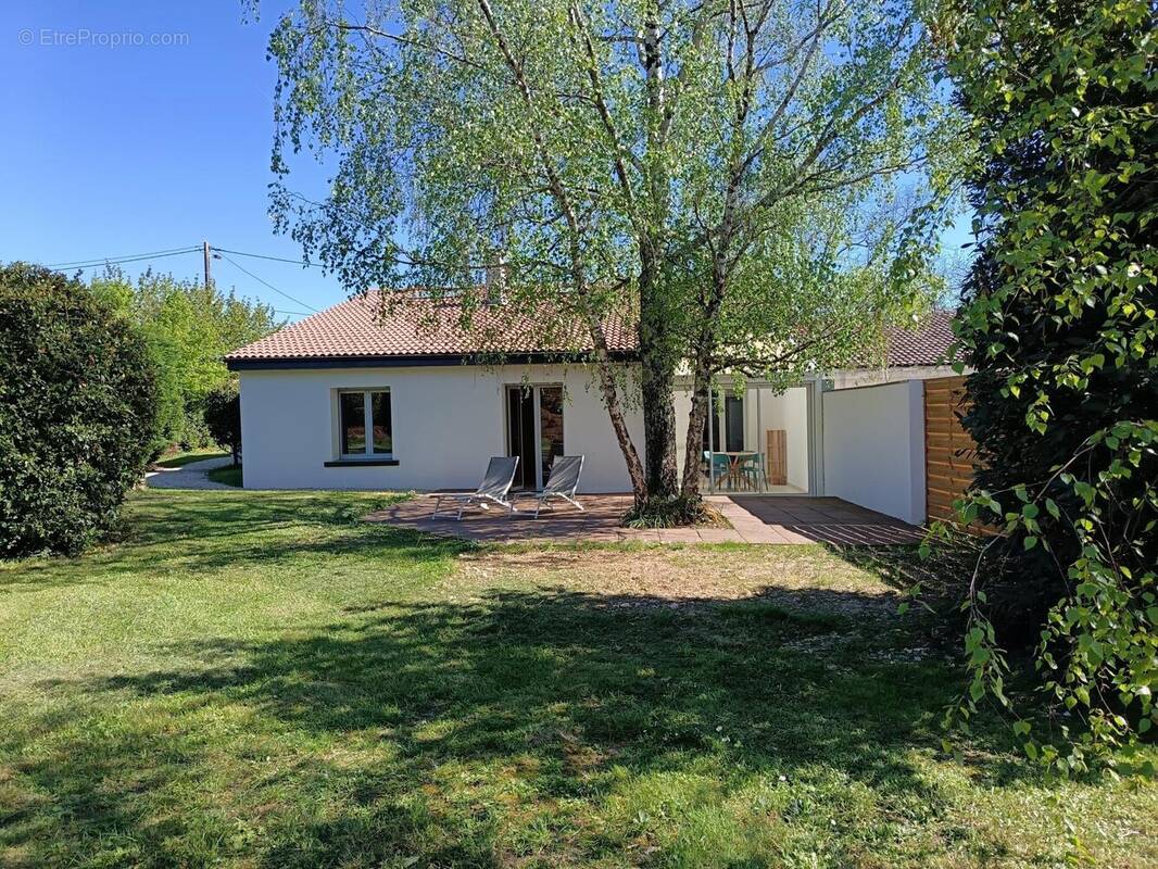 Photo 1 - Maison à COGNAC