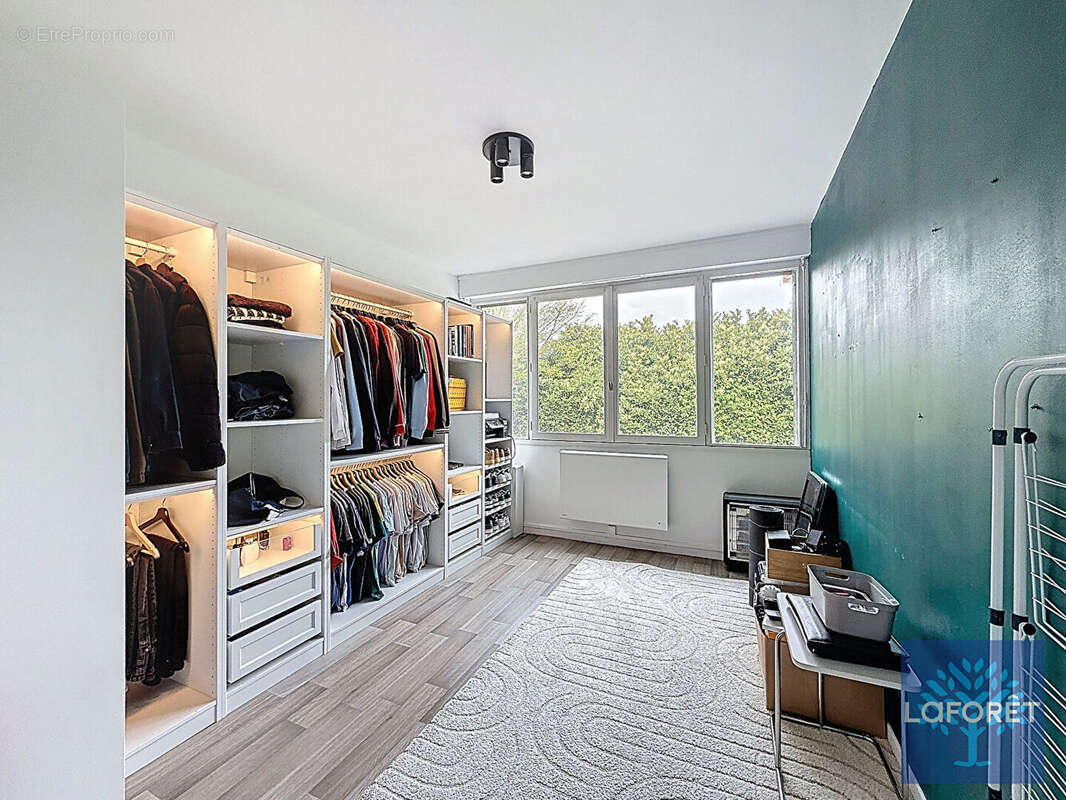 Appartement à MARLY