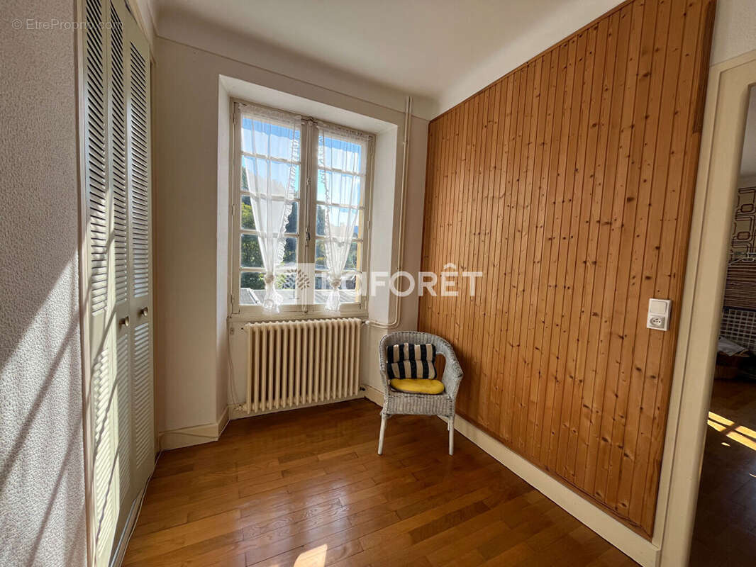 Maison à SALINS-LES-BAINS