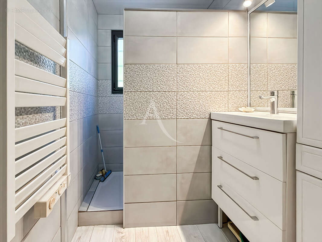 Maison à NEUVILLE-SUR-OISE