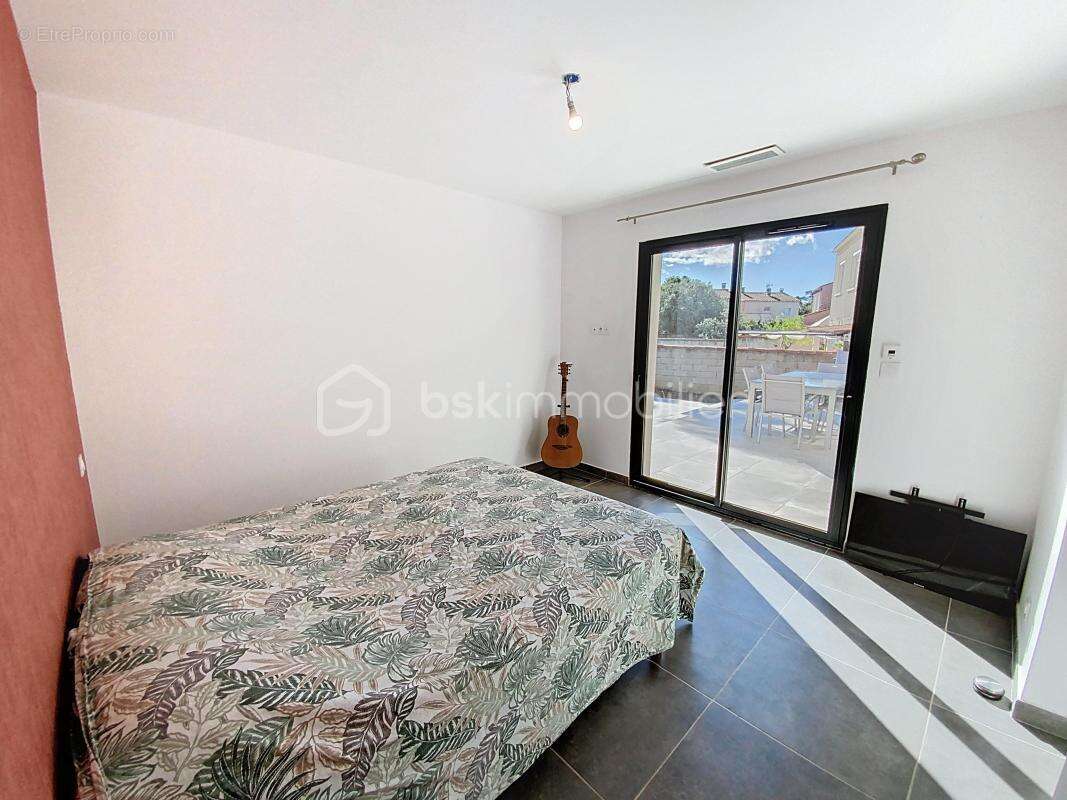 Maison à CUXAC-D&#039;AUDE