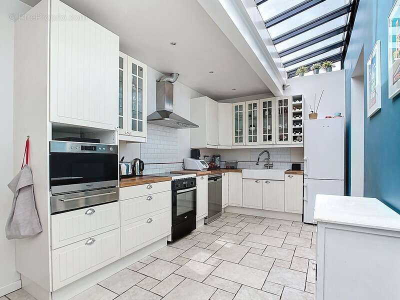 Maison à ASNIERES-SUR-SEINE