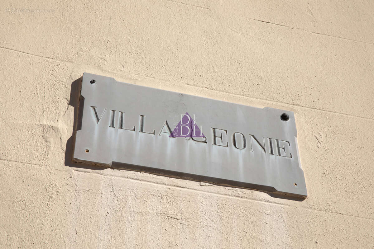 Appartement à HYERES