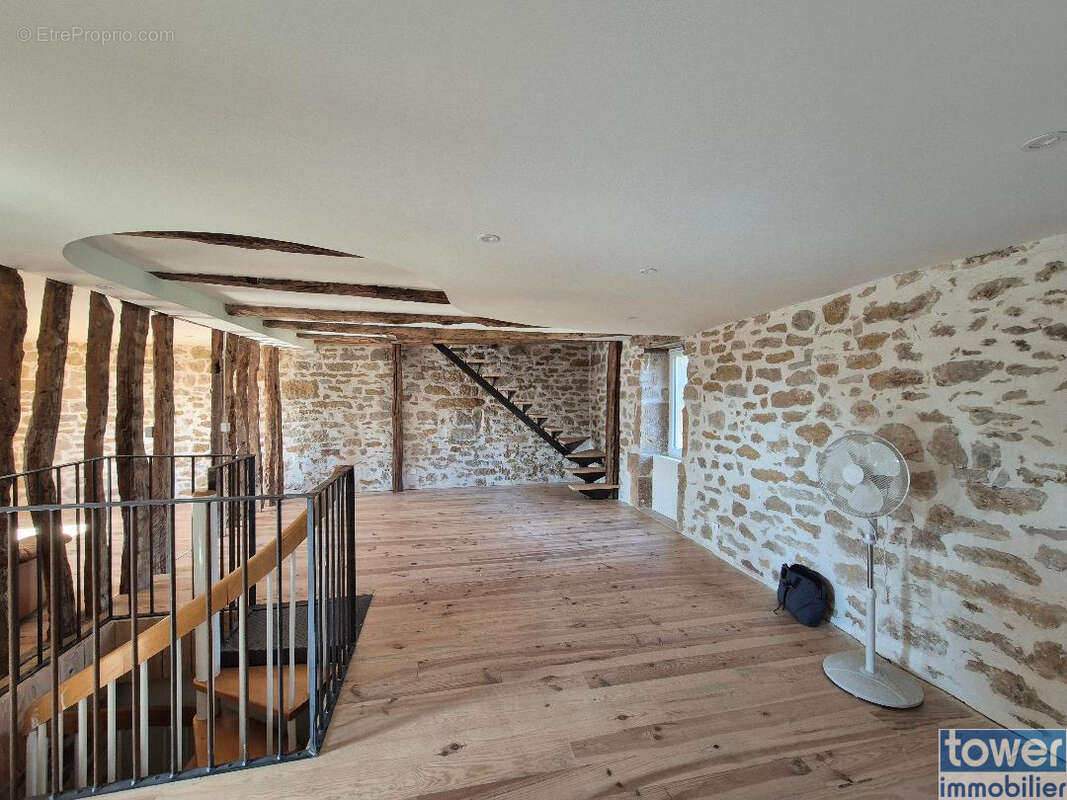 Maison à SONNAC